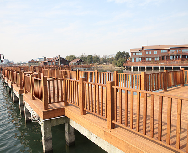 竹木護(hù)欄和扶手板