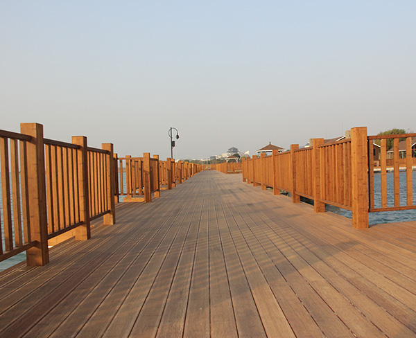 竹木護(hù)欄和扶手板