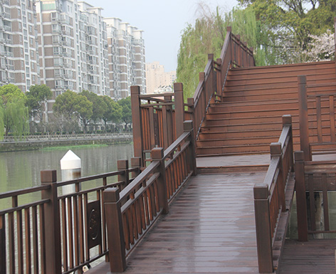 戶外竹木護(hù)欄